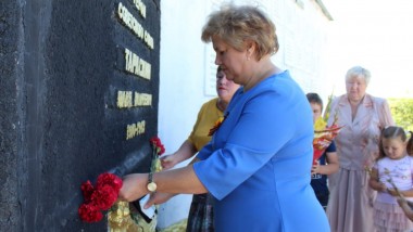 ШАТЧАНЕ ПОЧТИЛИ ПАМЯТЬ ГЕРОЯ СОВЕТСКОГО СОЮЗА ПАВЛА ТАРАСКИНА