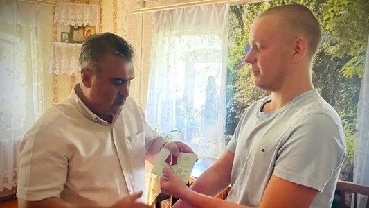 В Сапожковском округе орден Мужества вручили сыну участника СВО