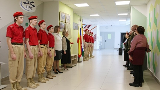 В сасовской школе № 1 открыли мемориальные доски в память о погибших на СВО выпускниках