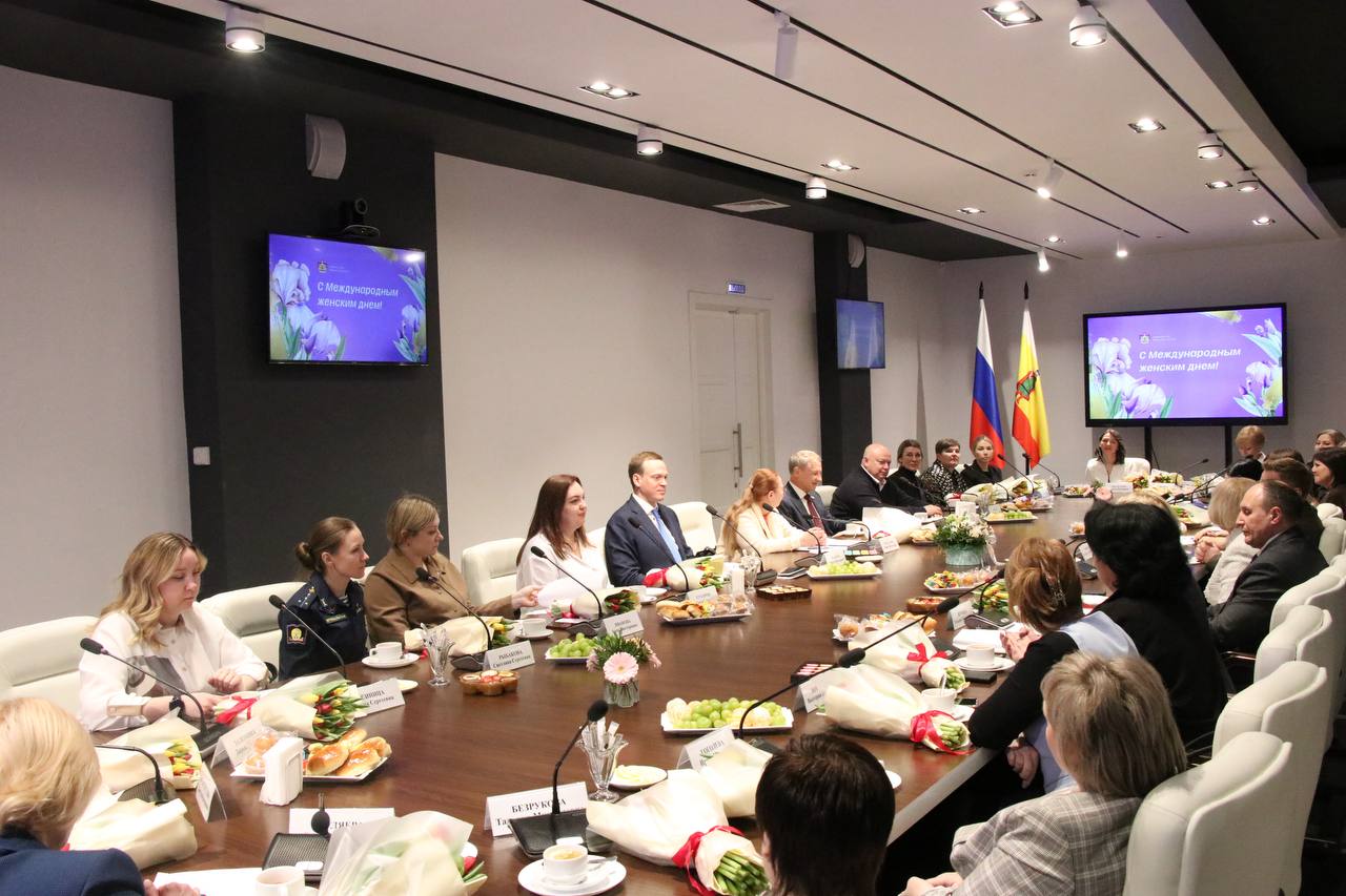 Губернатор Павел Викторович Малков: Для нас абсолютный приоритет – поддержка наших бойцов, их семей