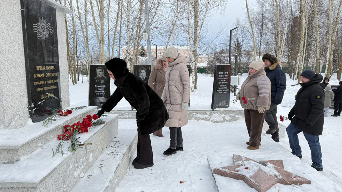 В Сараях почтили память жителей и защитников блокадного Ленинграда